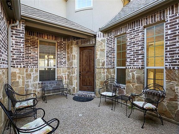 2nd image of 4023 Jasmine Fox Ln