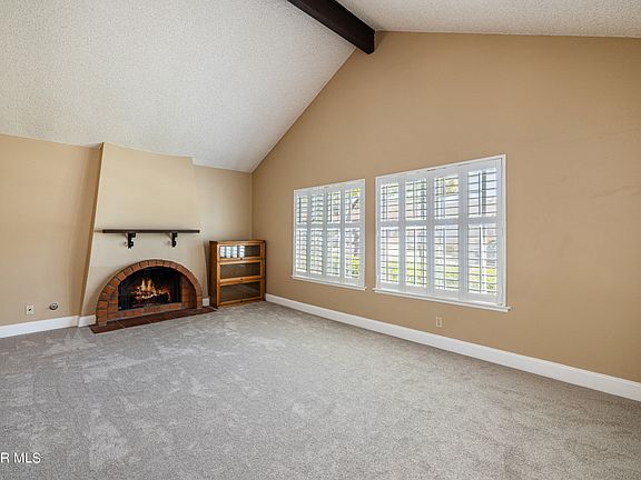 5th image of 2725 N Carlmont Pl