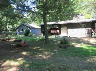 215 Chestnut Hill Rd, Killingworth, CT 06419