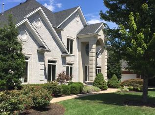 12715 Crestmoor Cir, Prospect, KY 40059