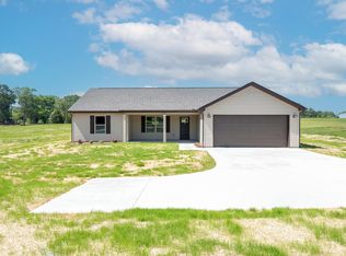 28 Lollis Rd, Laurens, SC 29360