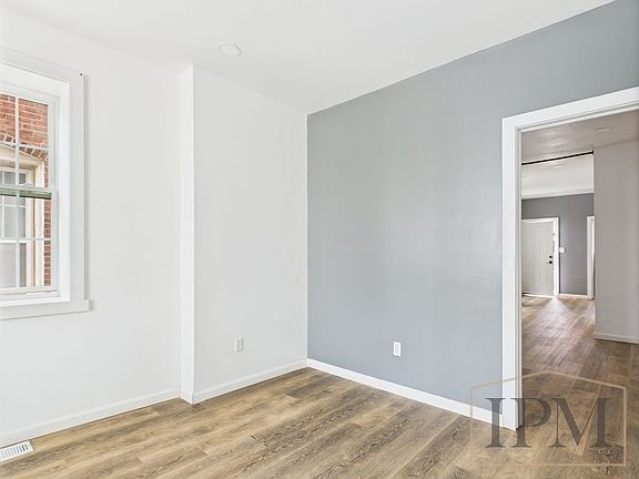 5th image of 15 S 15th St APT 1