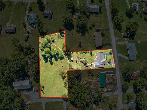 3rd image of 108 Mellwood Dr