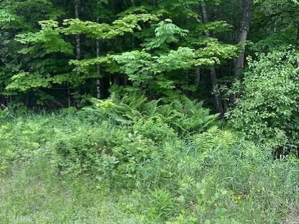 3-3-A Avenue Road, Corinth, ME 04427