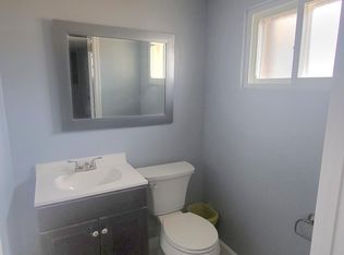 809 Regina St, Philadelphia, PA 19116