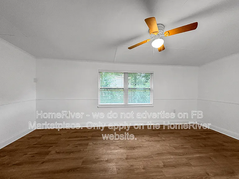1942 Brookview Dr S — Photo 12
