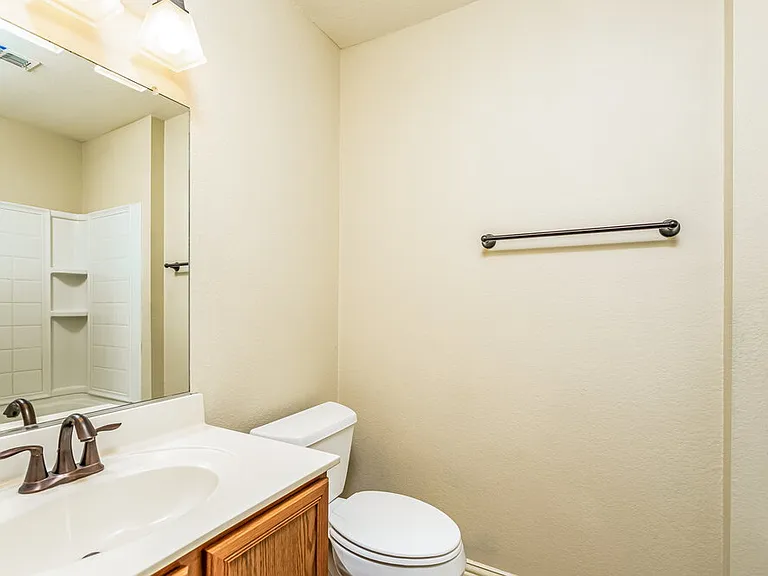 1118 Antoinette Dr — Photo 11