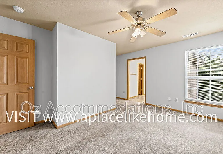 3300 N 103rd Pl — Photo 14