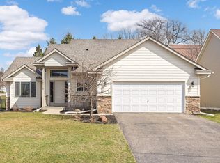 10710 Sailor Way, Woodbury, MN 55129