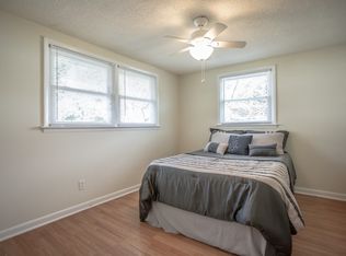 4109 Anderson Rd, Triangle, VA 22172