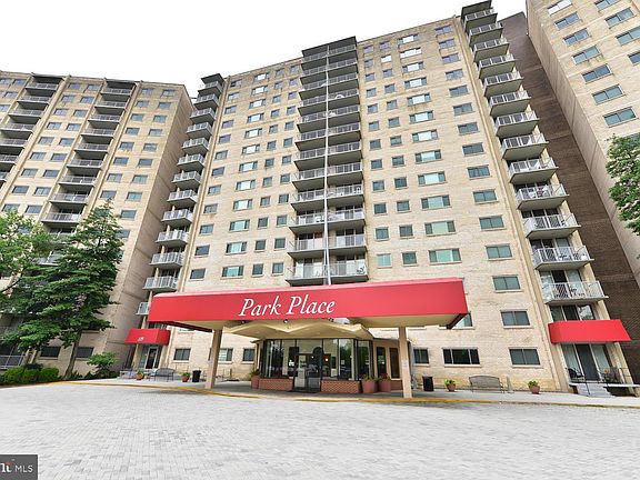 3rd image of 2500 N Van Dorn St APT 402
