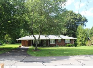 112 Highland Ln, Cartersville, GA