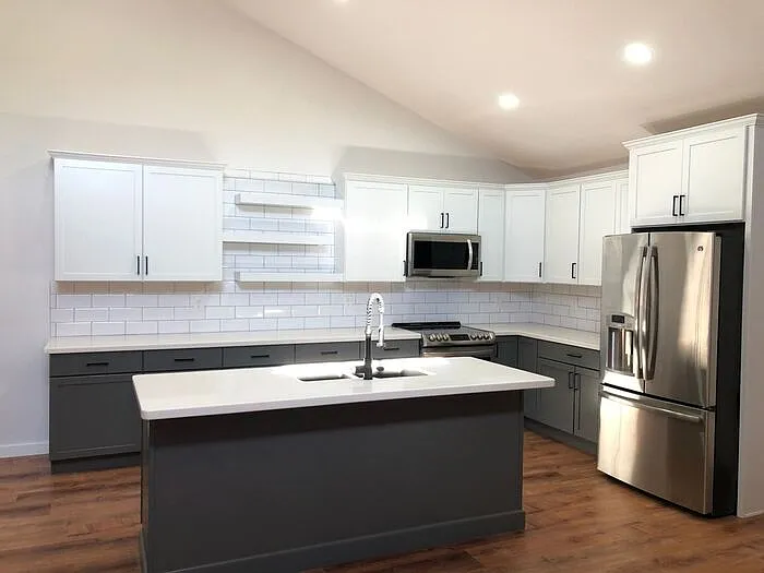 9019 E Winchcomb Dr — Photo 6