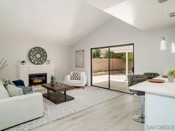 1289 Dos Hermanos Gln, Escondido, CA 92027
