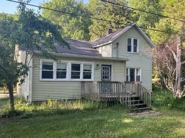 6381 146th Ave, Holland, MI 49423