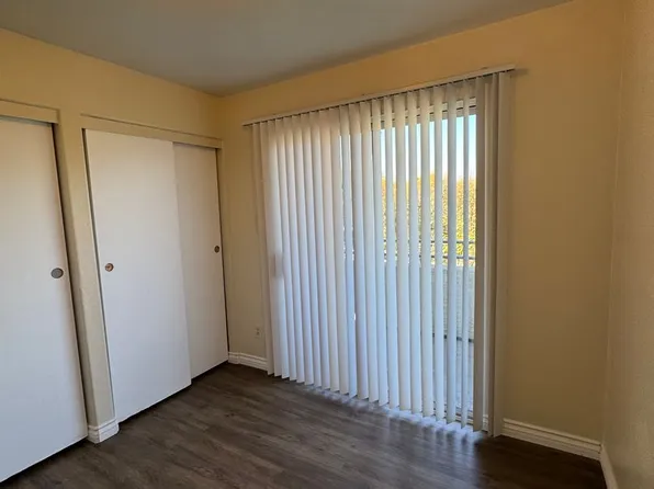 Auburn Hills, 4967 Auburn Dr APT 10, San Diego, CA 92105