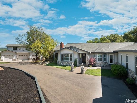 2nd image of 2871 Shingle Springs Dr