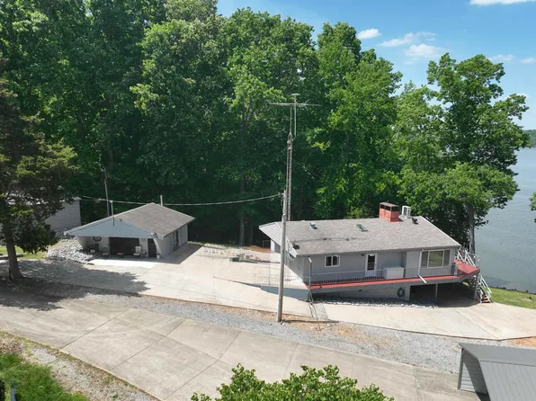 178 Cedar Point Rd, Cadiz, KY 42211