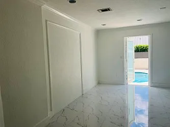 16400 NW 82nd Ct — Photo 3