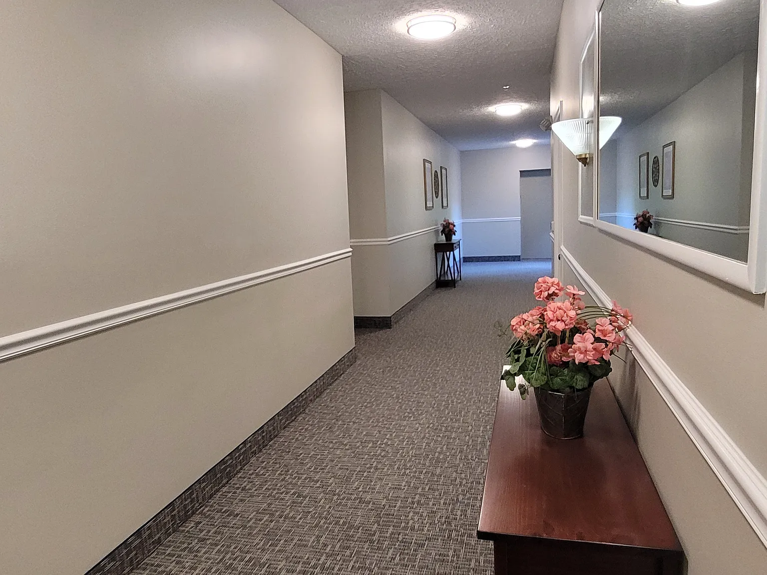 3 bed, 1397 sqft, $2,458 — Photo 2