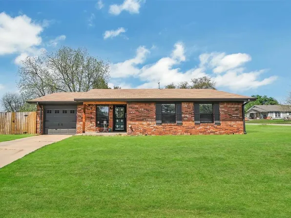 507 E Cleveland St, Mangum, OK 73554