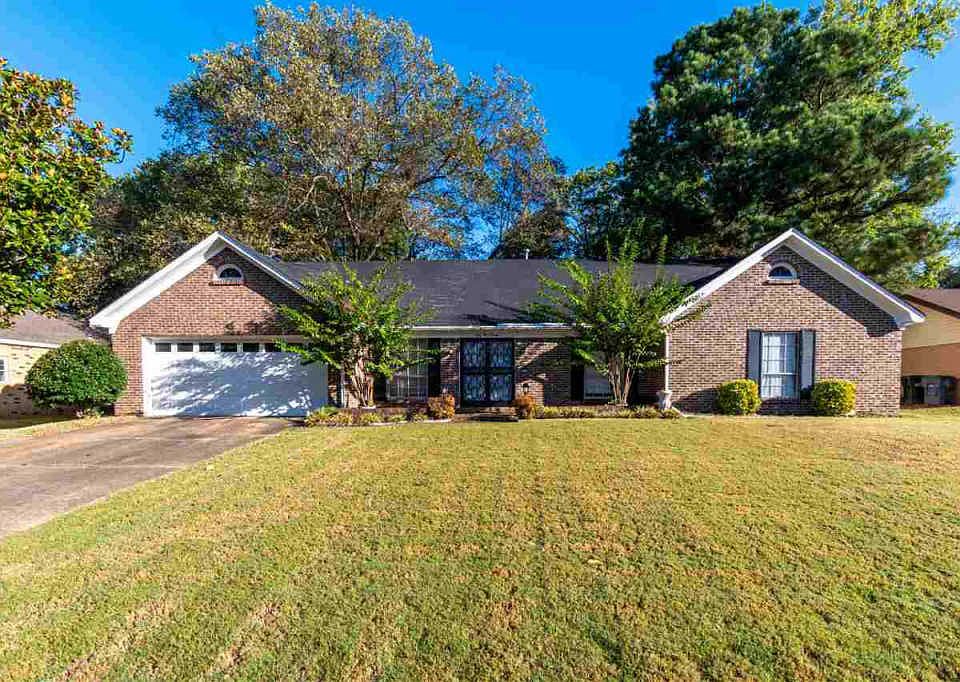 1st image of 5290 Canewood Ave