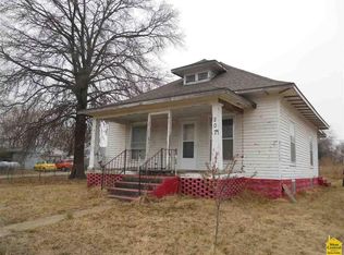 207 W 1st St, Calhoun, MO 65323