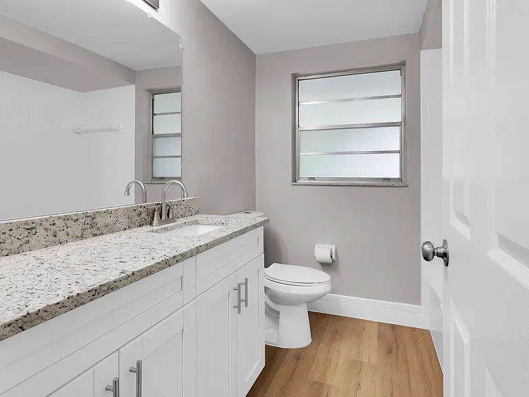7808 Talisman Dr — Photo 25