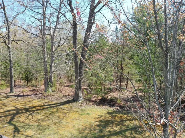 422 E Brook Ln, Galloway, NJ 08205