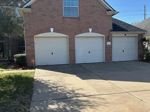 2618 Dawn River Lane, Pearland, TX 77581