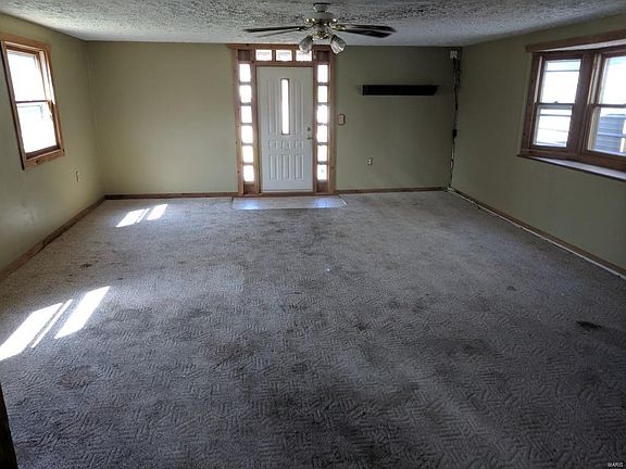 2nd image of 213 Luella Ave