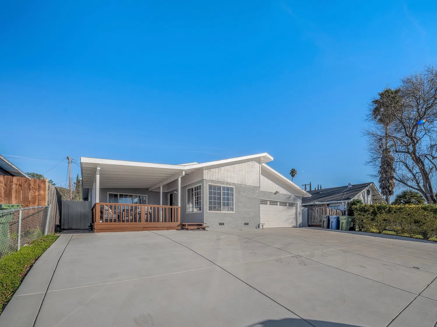 4 bed, $5,000 — Photo 4