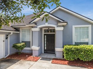 1827 Sentry Oak Ct, Fleming Island, FL 32003