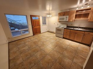 Llandover Flats, Seattle, WA 98133