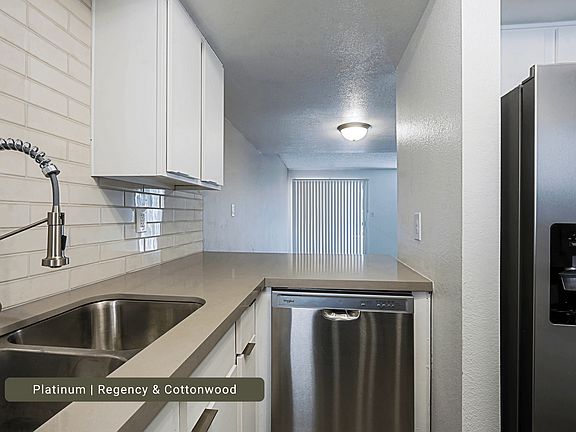 4th image of 985 N Granite Reef Rd #77