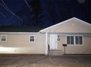 925 W Green St, Mascoutah, IL