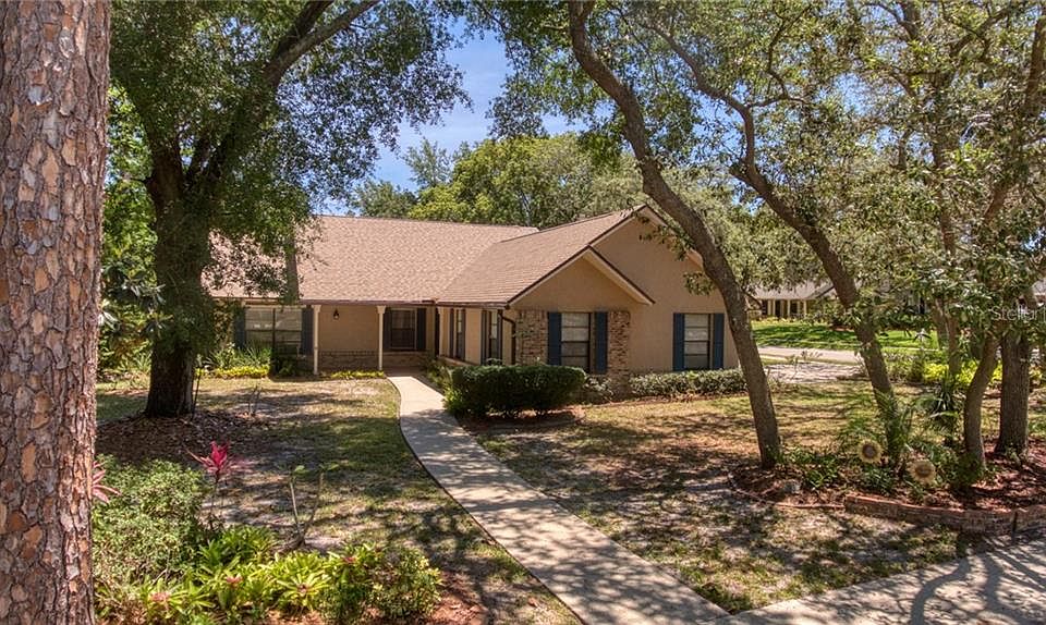 1st image of 1468 Fairway Oaks Dr