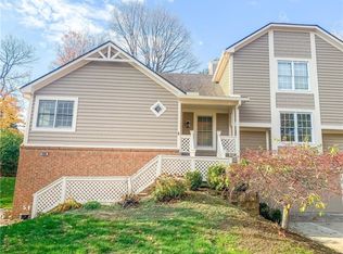 3405 Darbyshire Dr, Dayton, OH 45440