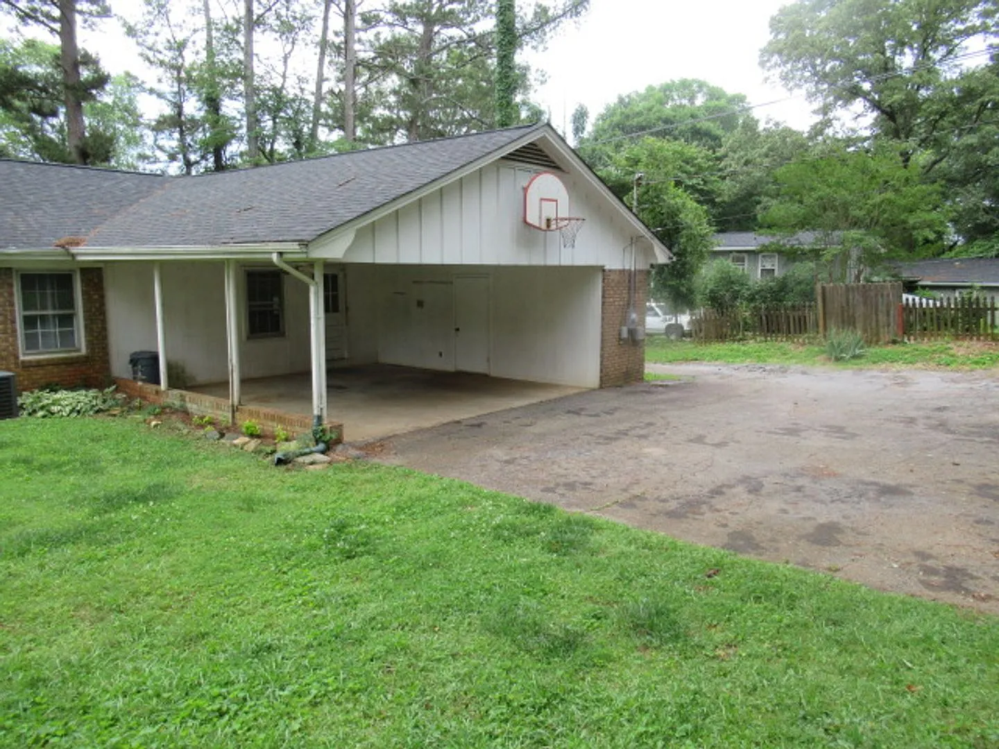 Gibson Drive 70 — Photo 4