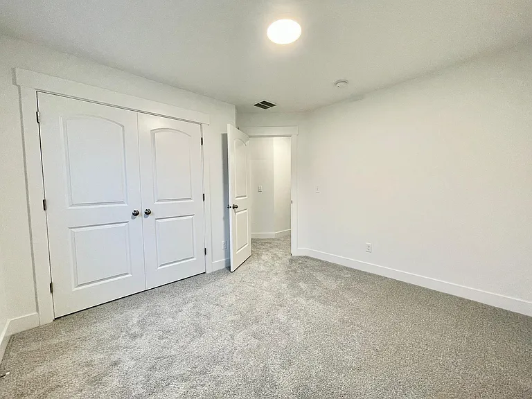 13529 S Langdon Dr W — Photo 21