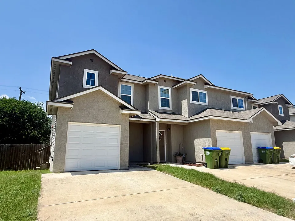 8331 Breezy Cv #4