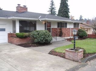 12216 SE Guilford Dr, Milwaukie, OR