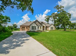 3211 River Bend Dr, Rosenberg, TX 77471