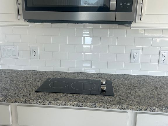 5th image of 23719 Bayview Dr #A-43