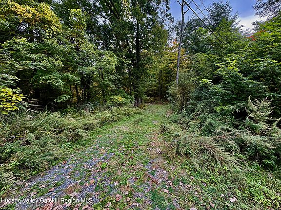2nd image of 131 Dunbar Road