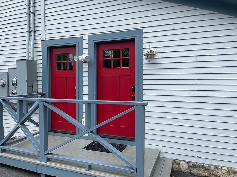 Entrance to apartment and to basement for storage