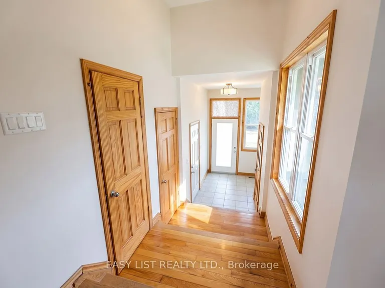 274 Douglas Rd #A — Photo 6