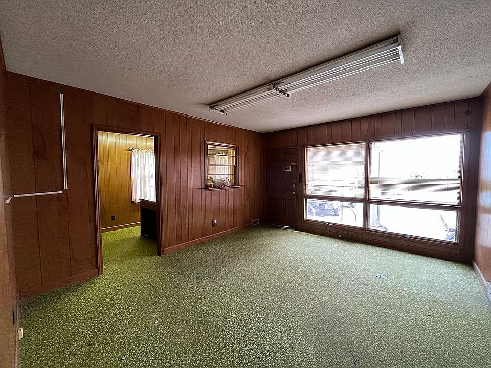 51 E Doughton St, Sparta, NC 28675 Zillow