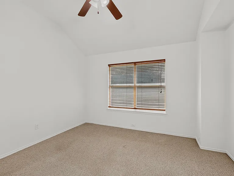 4184 Capstone Dr — Photo 9
