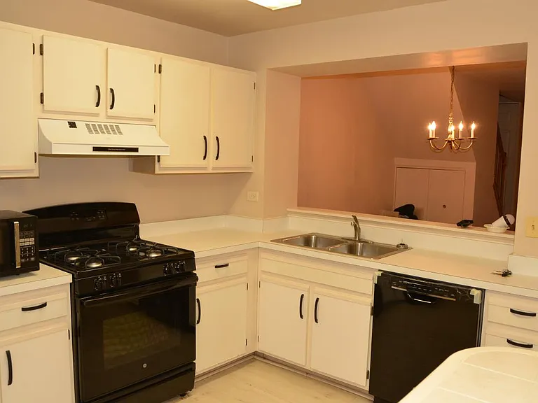 6228 Fremont Dr #TOWNHOME — Photo 6